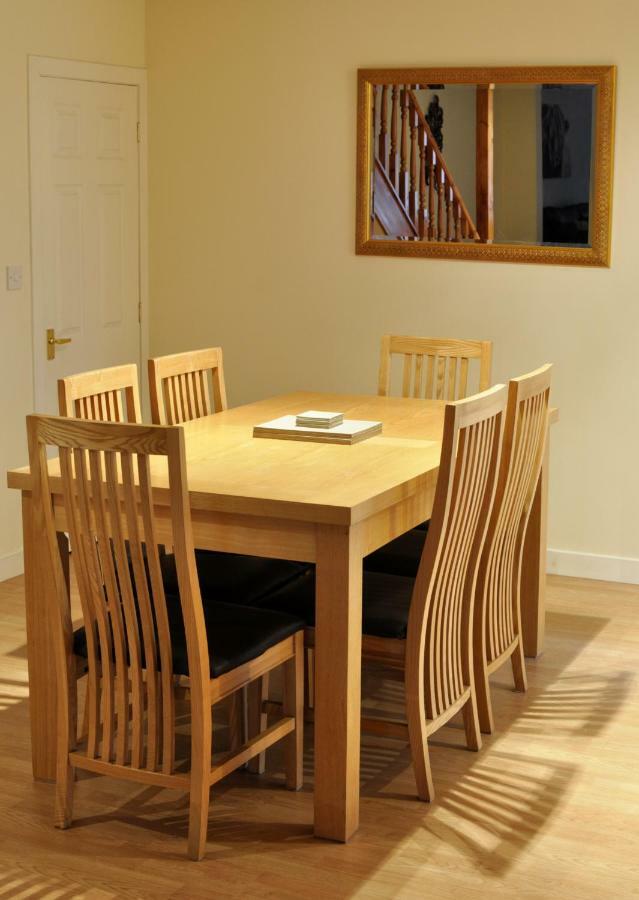 Dufftown Square Apartment Extérieur photo